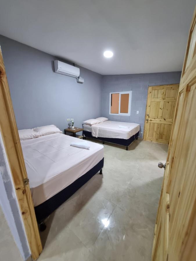 Hostal Camila'S Tamanique Esterno foto
