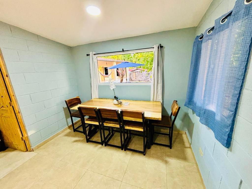 Hostal Camila'S Tamanique Esterno foto